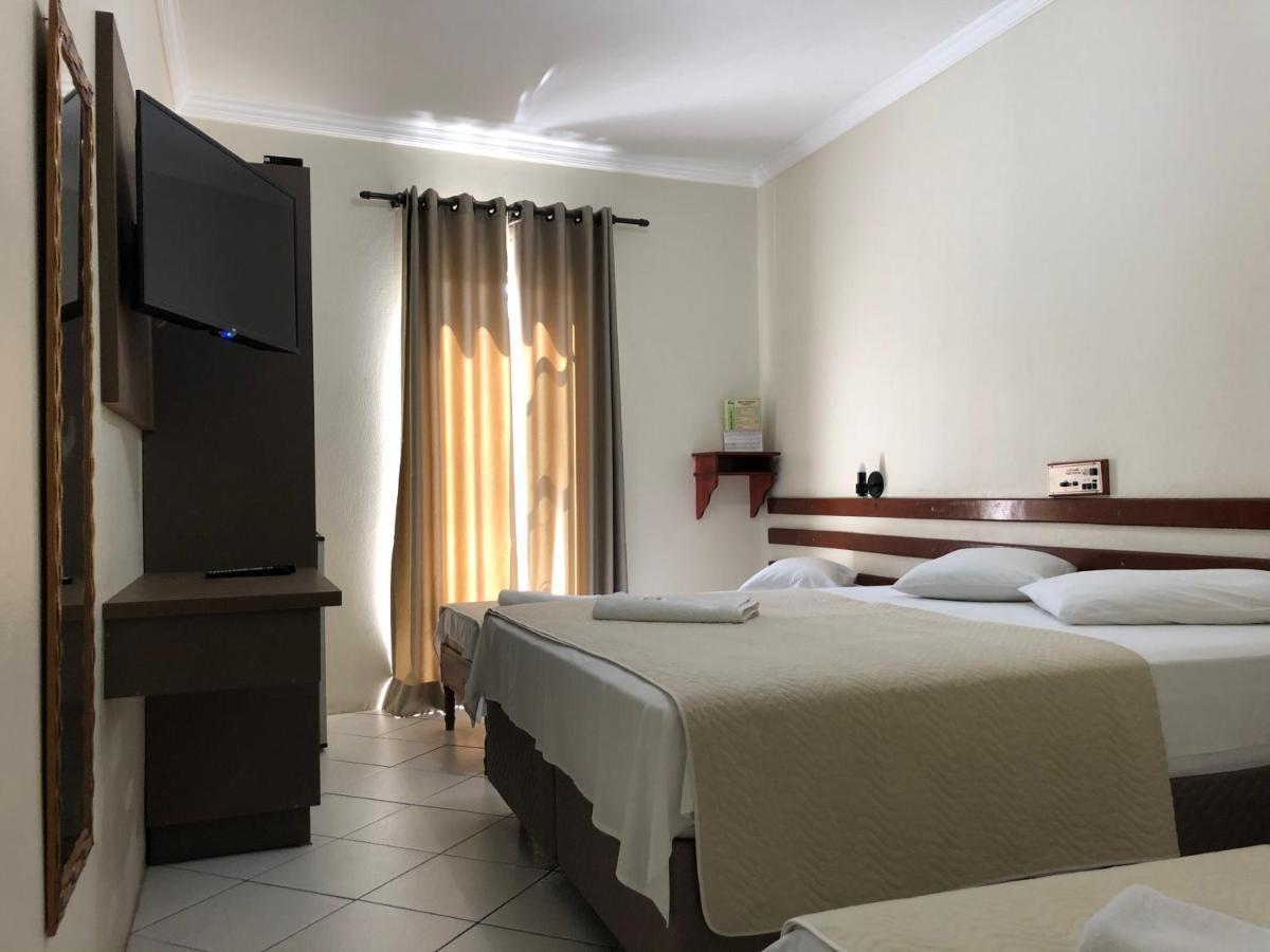 Hotel De Minas Каксамбу Екстериор снимка