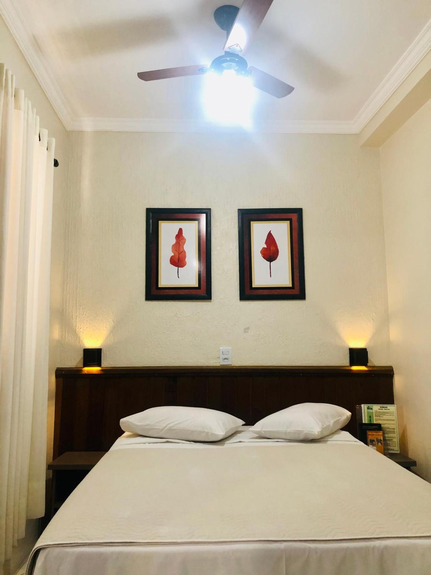 Hotel De Minas Каксамбу Екстериор снимка