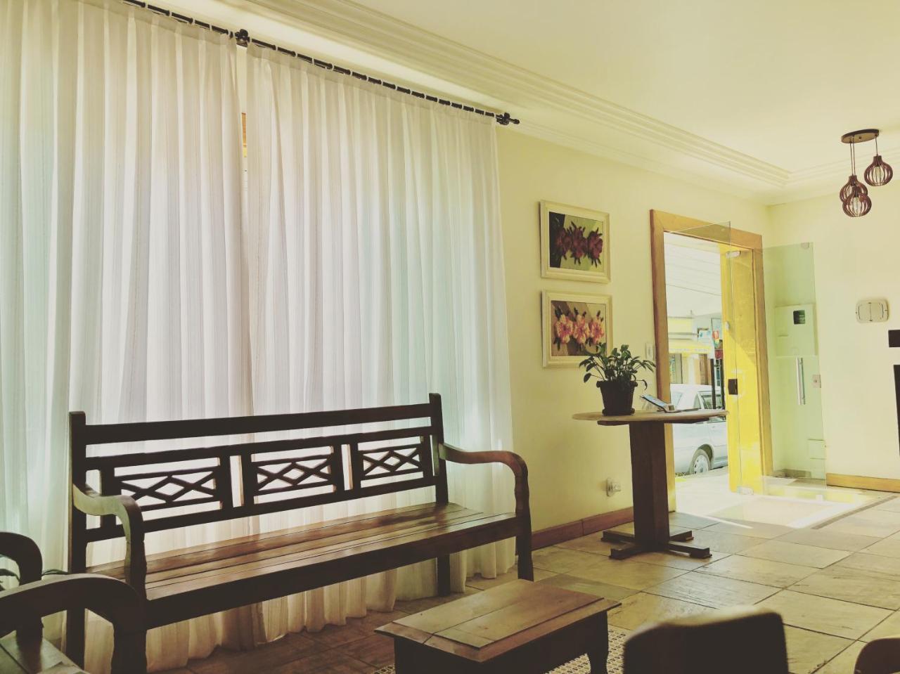 Hotel De Minas Каксамбу Екстериор снимка